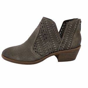 Vince Camuto Prasata Leather Bootie